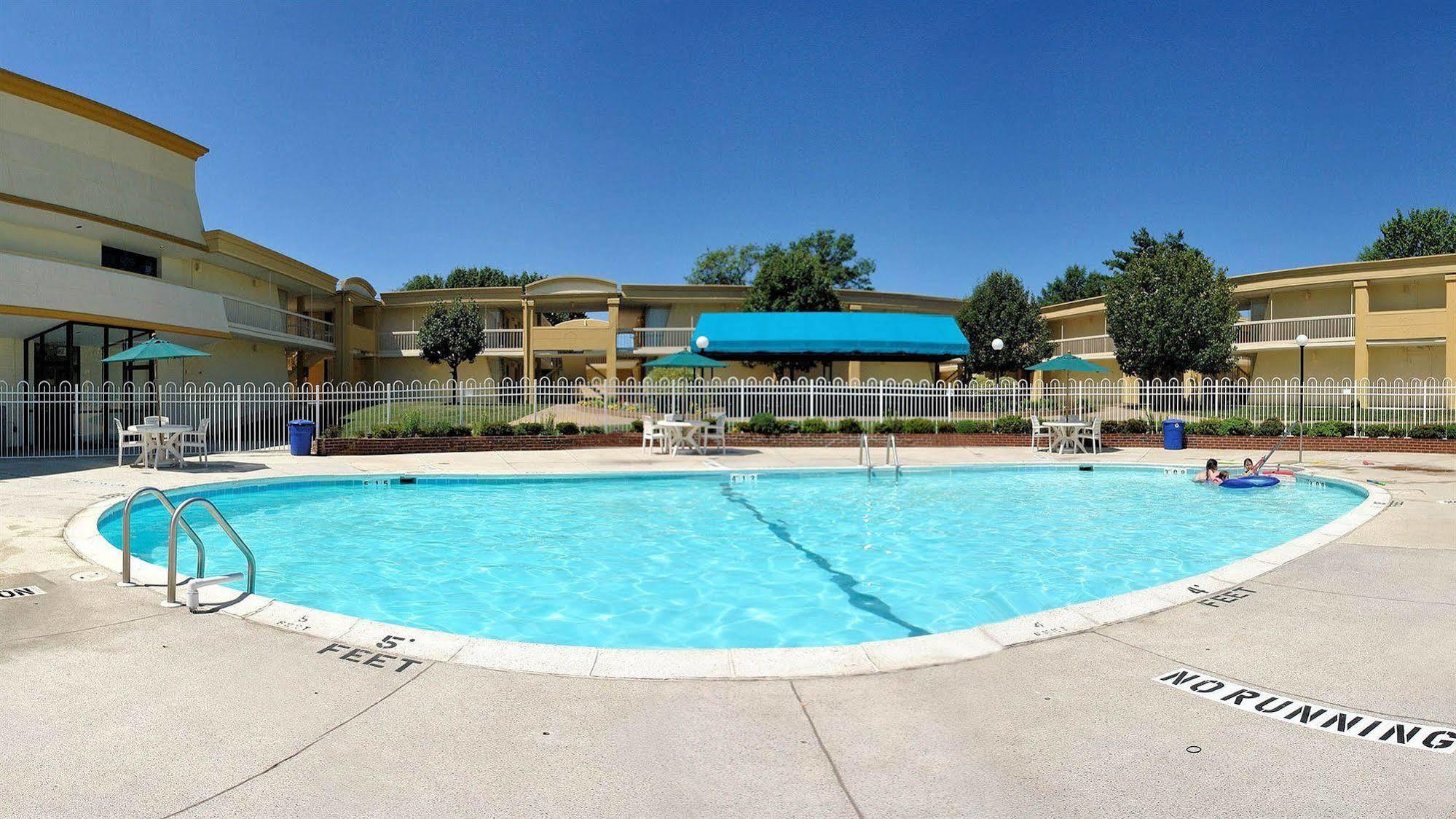 מנסאס Best Western Battlefield Inn מראה חיצוני תמונה